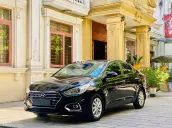 Xe sedan tiết kiệm nhiên liệu, phù hợp đô thị