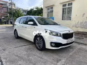 Kia Sedona 2017 2.2 DATH - 90000 km