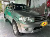 Xe gia đình, chưa bung máy, Toyota Fortuner 2009