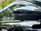 Phiên bản Luxury màu đen sang trọng