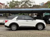 Xe siêu lướt 2 vạn km, chủ giữ gìn