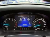 Xe siêu lướt 2 vạn km, chủ giữ gìn
