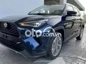 Toyota Yaris 2023 - 11700 km
