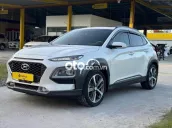 Hyundai Kona 2019 2.0 AT - 49800 km