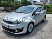 Kia Rio 2016 1.4 AT Sedan - 85000 km