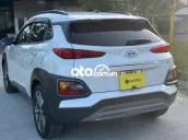 Hyundai Kona 2019 2.0 AT - 49800 km