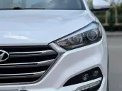 TRẮNG NGỌC TRINH – BIỂN HÀ NỘI