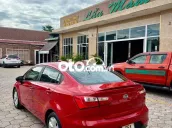 Kia Rio 2016 1.4 AT Sedan - 84000 km
