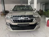 Toyota Land Cruiser 2016 VX 4.6 V8