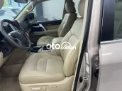 Toyota Land Cruiser 2016 VX 4.6 V8