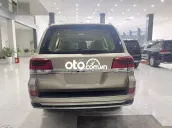 Toyota Land Cruiser 2016 VX 4.6 V8