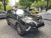 Bán Toyota Fortuner 2.4AT MÁY DẦU số tự động sx 2019