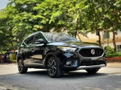 Xe lướt 3 vạn km, màu đen sang trọng
