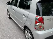 Xe chất, không đâm va ngập nước. Nội ngoại thất tươi trẻ. Lốp đẹp, đăng kiểm dài