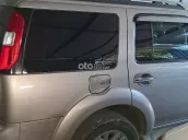 Xe gia đình lý tưởng, nội thất rộng rãi, an toàn