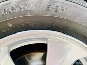 Xe gia đình 7 chỗ nhập khẩu nguyên chiếc