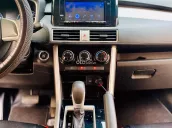 Xe gia đình 7 chỗ nhập khẩu nguyên chiếc
