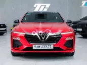 VinFast Lux A2.0 Base 2022 - 33000 km