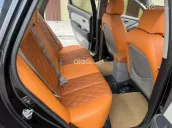 Hyundai Avante 2011 số tự động