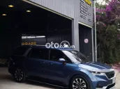 2022 2.2D Luxury 8 chỗ - 90000 km