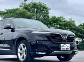 VinFast LUX SA2.0 Tiêu chuẩn 2021