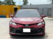 Toyota camry 2.5Q - 18000 km