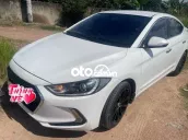 Hyundai Elantra 2018 1.6 MT - 73000 km