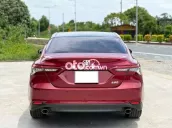 Toyota camry 2.5Q - 18000 km