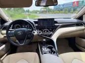 Toyota camry 2.5Q - 18000 km