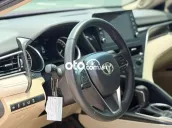 Toyota camry 2.5Q - 18000 km