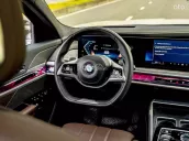 BMW 735i Pure Excellence 2023