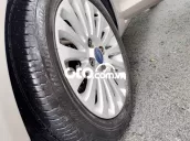 Ford Fiesta 2012 1.6 AT Sedan - Ghi bạc đẹp