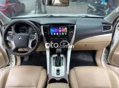 Mitsubishi Pajero Sport 2017 3.0G 4x2 AT - 99000 k