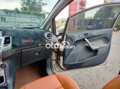 Ford Fiesta 2012 1.6 AT Sedan - Ghi bạc đẹp