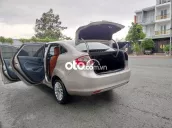 Ford Fiesta 2012 1.6 AT Sedan - Ghi bạc đẹp