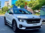 Kia Seltos 2020 1.4 Turbo Luxury - 45000 km