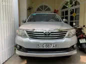 Chính chủ bán xe Toyota Fortuner bản V full option