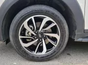 Hyundai Tucson 2.0 Tiêu chuẩn 2019