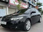 Xe nhập nguyên chiếc, trang bị full option