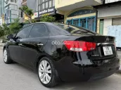 Xe nhập nguyên chiếc, trang bị full option