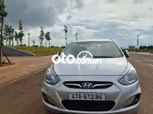 Hyundai Accent 2012 Số tự động