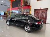 Sedan 5 chỗ số tự động, nổi tiếng lành bền, tiết kiệm
