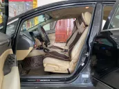 Sedan 5 chỗ số tự động, nổi tiếng lành bền, tiết kiệm