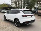 Xe vào viền kính crom như bản Plus, lắp thêm ghế điện, cốp điện, cam 360