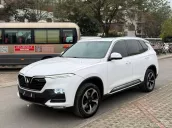 Xe vào viền kính crom như bản Plus, lắp thêm ghế điện, cốp điện, cam 360