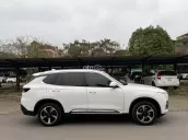 Xe vào viền kính crom như bản Plus, lắp thêm ghế điện, cốp điện, cam 360