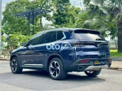 Vinfast Lux SA Plus 2021 - Màu xanh - 2v8km