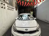 Kia Rio 2016 1.4 AT Sedan - 87000 km