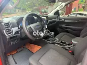 FORD RANGER XLS 4x2 MÀU ĐỎ SANG TRỌNG - 2024