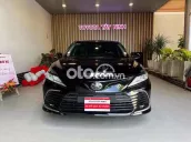 Toyota Camry 2021 2.0Q - 17500 km